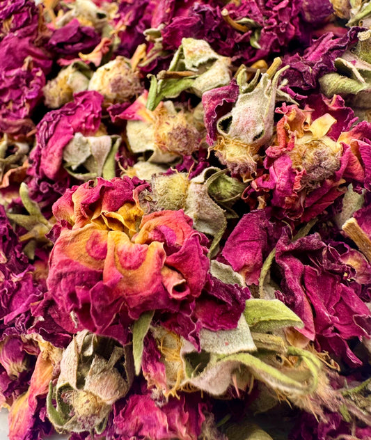 Dried Rose Buds and Petals: Natural Treat and Forage for Rabbits and Small Animals